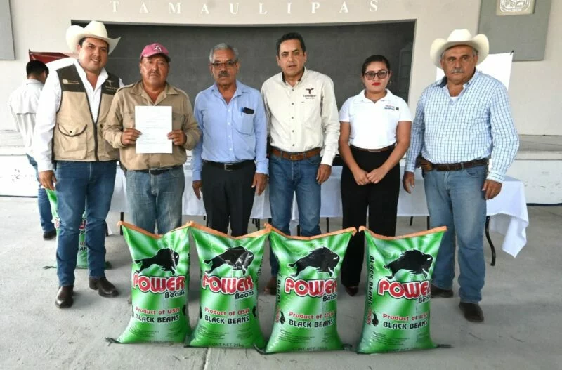 Refuerza Gobierno de Tamaulipas  apoyo al campo con entrega de semillas de alta calidad